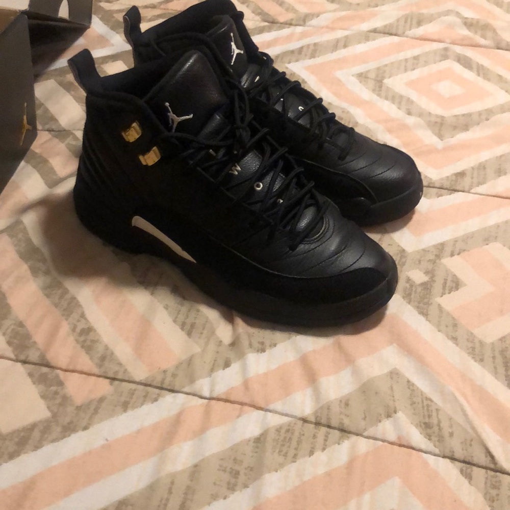 Jordan 12 Retro